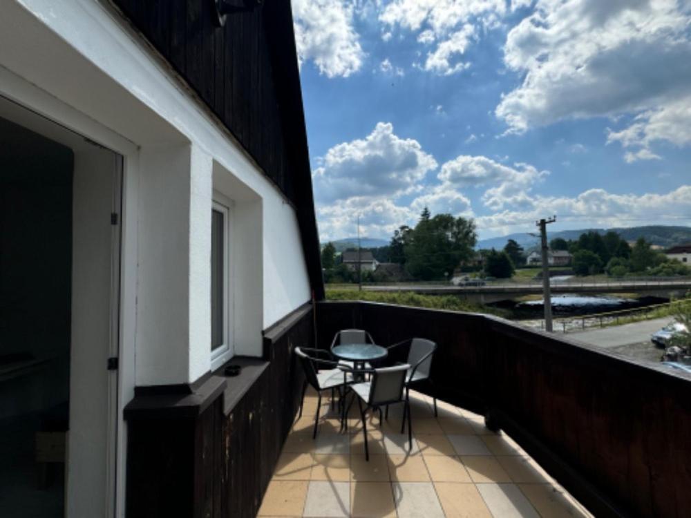 Penzion A Rybarska Basta U Jesetera Jeseník Exterior photo