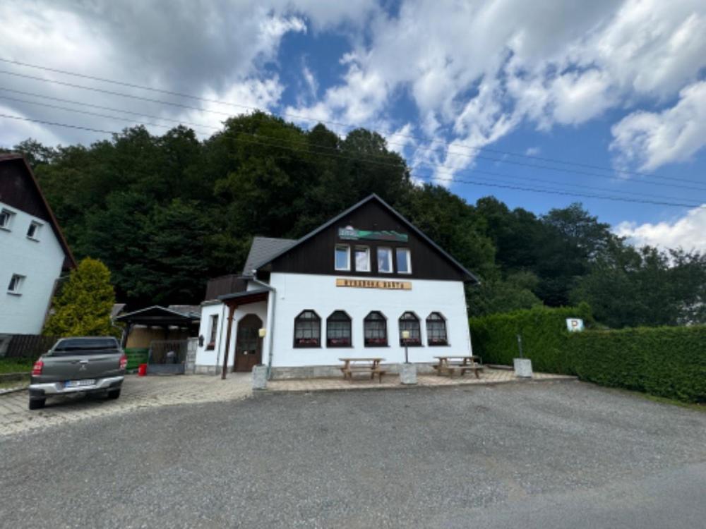 Penzion A Rybarska Basta U Jesetera Jeseník Exterior photo